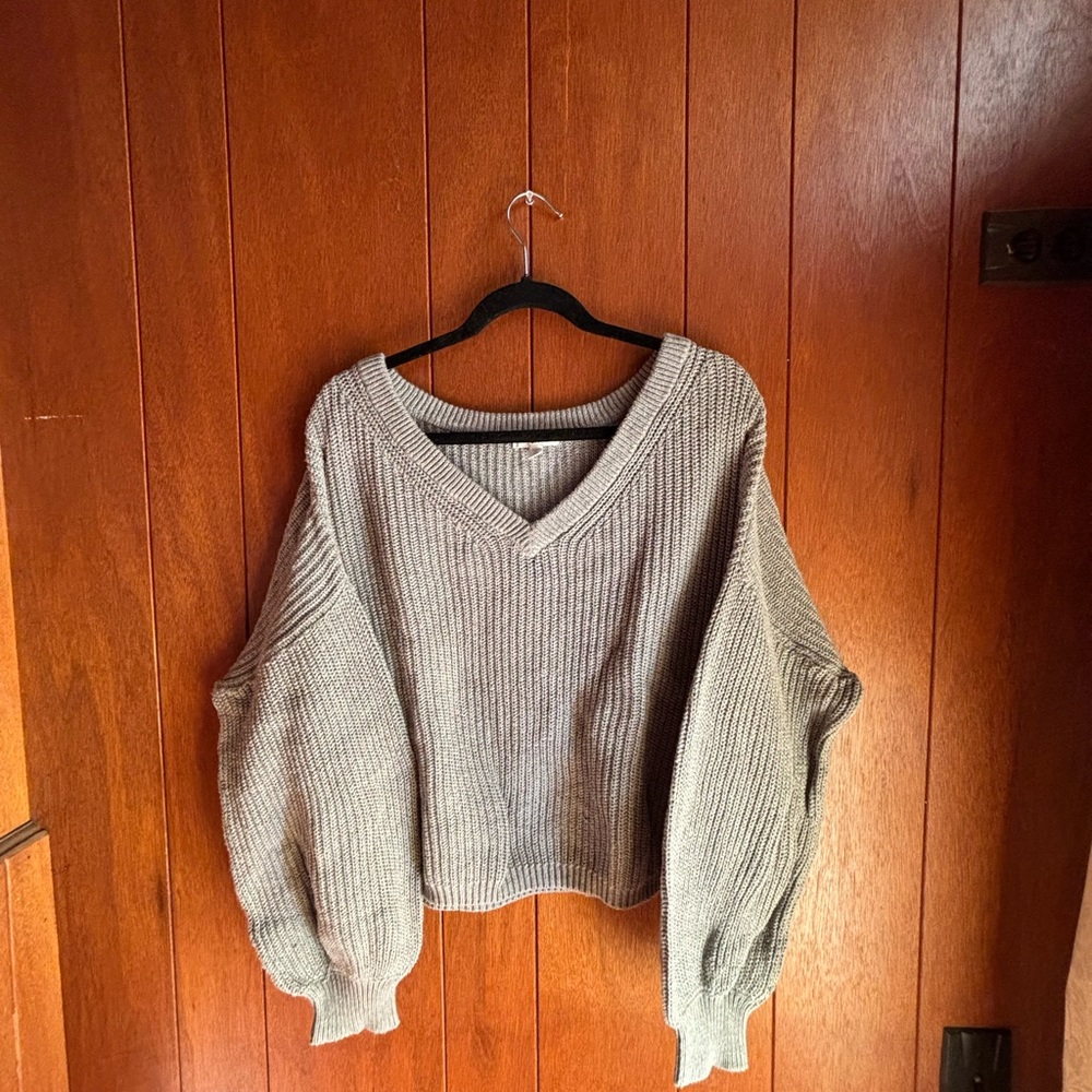 Grey Sweater - Picture 2 of 4